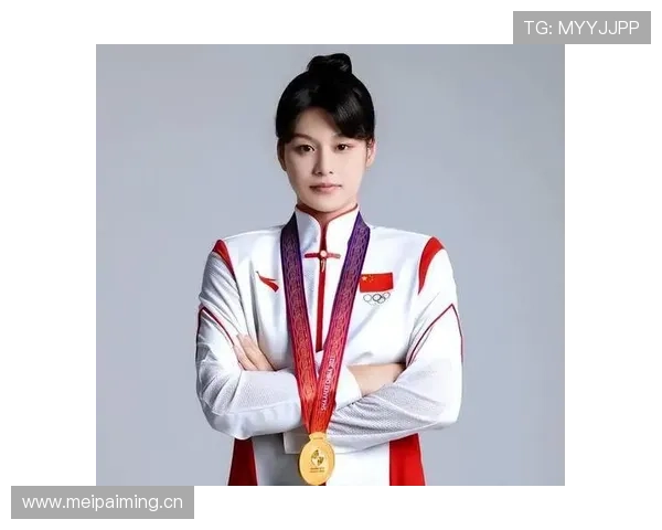 余依婷赛场上认真的样子，私底下居然连外卖都挑三拣四，真像个大小姐？