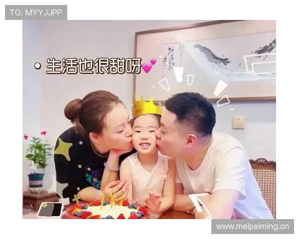 潘晓婷家的冰箱里塞满了蛋白粉，连饮料都喝零卡的