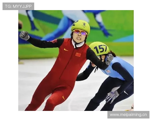 王濛街拍那只包，怎么看都像能买下我一年的生活